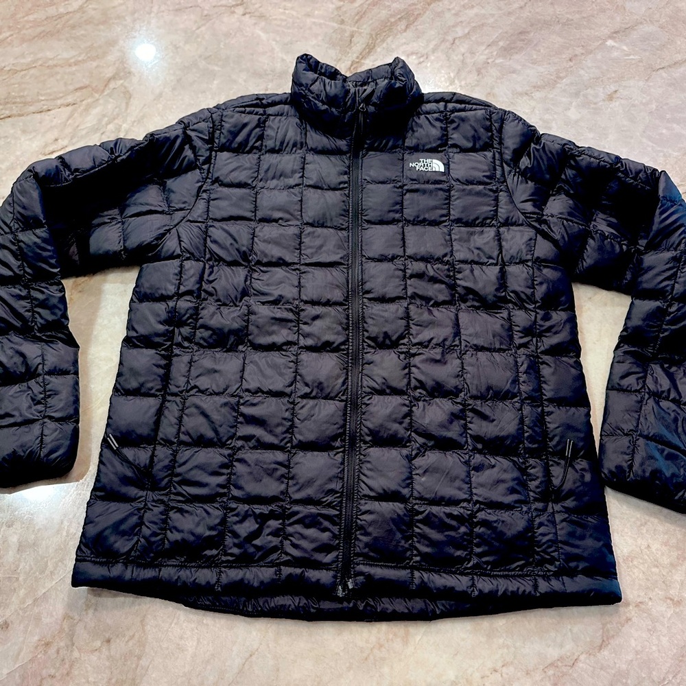 Men’s Northface Black Thermoball Size Large Never worn
